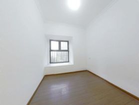 碧桂园时代悦城 5室2厅3卫 270m&sup2;