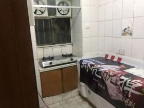 虹桥北村 3室1厅1卫 70m²