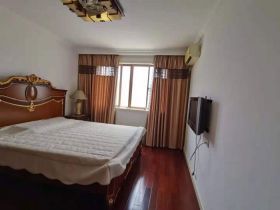 天都花苑 6室3厅3卫 230m&sup2;