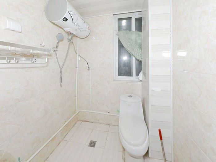 惠泽苑 2室1厅1卫 80m&sup2;