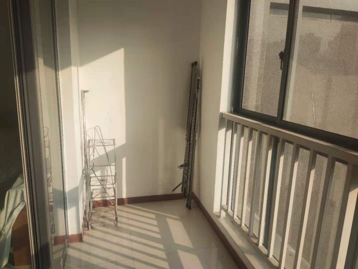 弘阳上城 3室2厅1卫 133.6m&sup2;