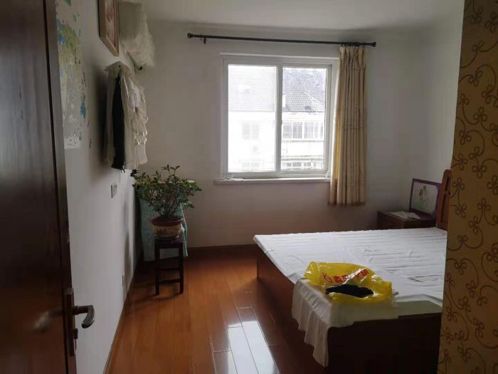 越江新村 4室2厅2卫 144.6m&sup2;