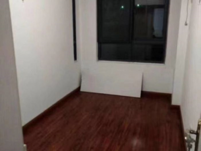炜赋星湖邻里 3室2厅1卫 100m&sup2;