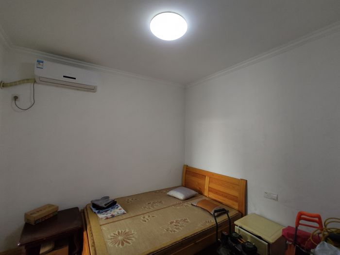 润华国际中心 3室2厅2卫 108m&sup2;