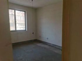 濠西园中北小区 3室2厅1卫 130m&sup2;