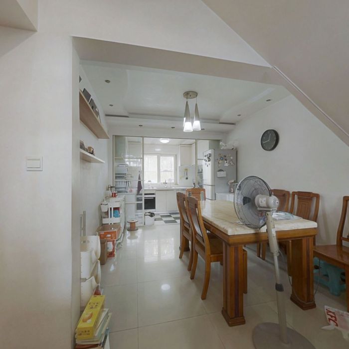文峰花苑 7室2厅3卫 237.17m&sup2;
