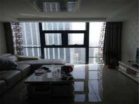 凤凰文化广场 3室1厅1卫 117.81m&sup2;