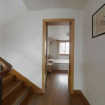 文峰花苑 7室2厅3卫 237.17m&sup2;