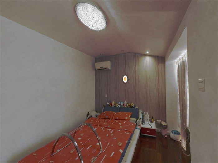 凤凰莱茵苑 5室2厅2卫 185m&sup2;