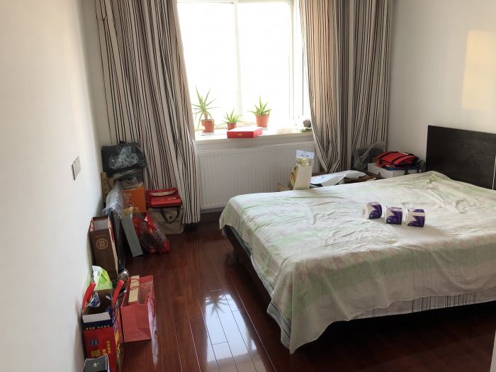 春晖花园 3室2厅2卫 138m&sup2;