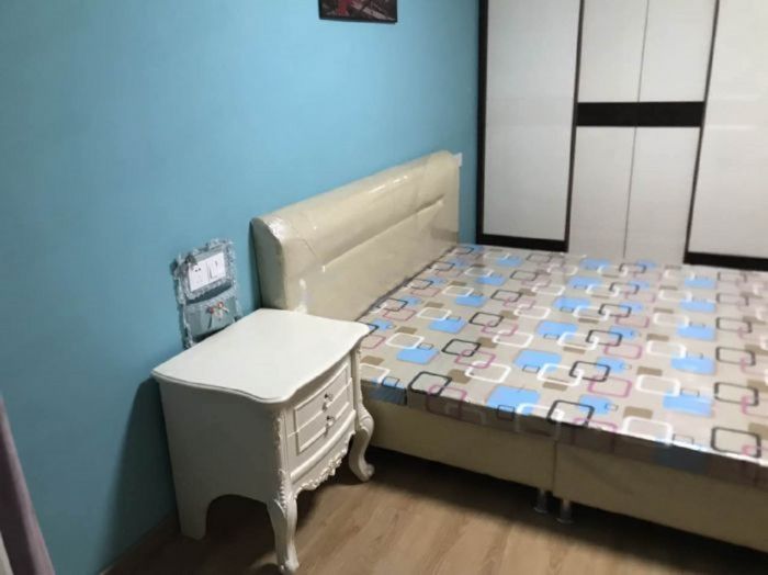 起凤园 3室1厅1卫 74m&sup2;