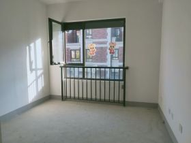 佳期漫 3室2厅2卫 102.00m&sup2;