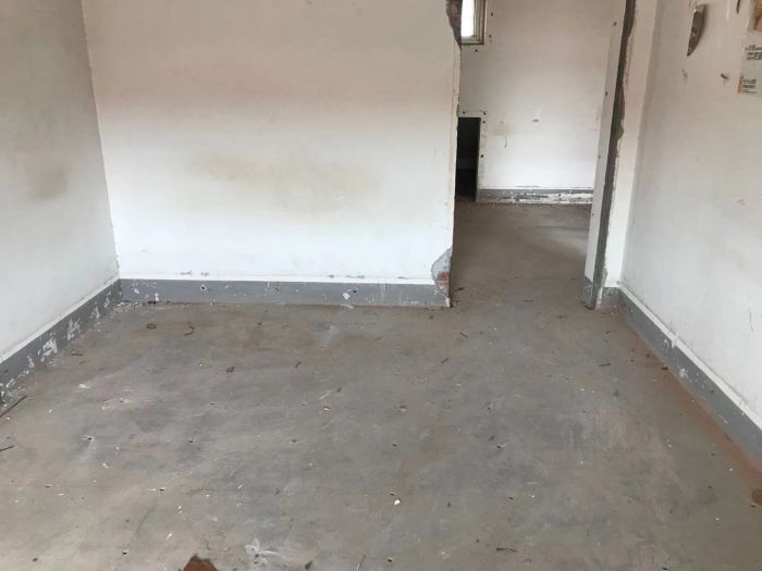 外滩小区 5室3厅2卫 222m²