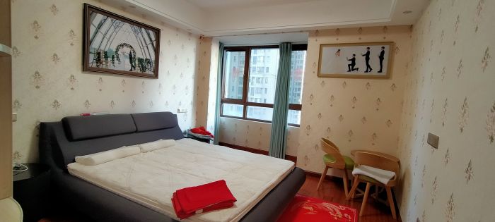 吴中豪景华庭 4室2厅3卫 180.37m&sup2;