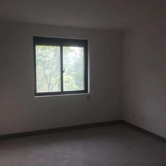 江景苑小区 3室2厅2卫 137.4m&sup2;