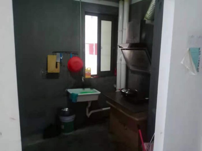万濠星城 3室1厅1卫 100m&sup2;