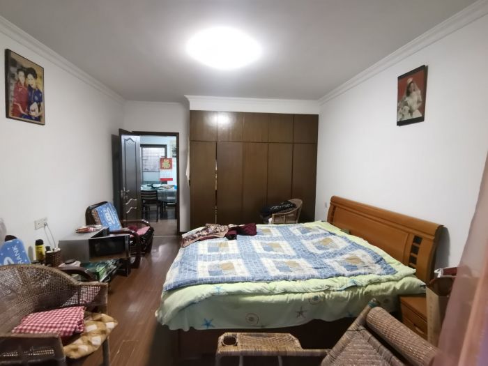 天都花苑 2室2厅1卫 102.21m&sup2;