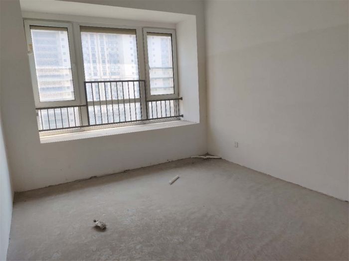南通雅居乐花园 4室2厅4卫 203m&sup2;