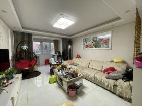 东晖花园 2室2厅1卫 90m²
