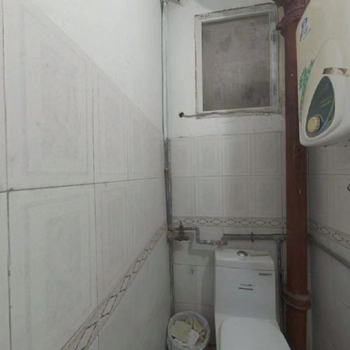 虹桥新村(朝霞路) 1室1厅1卫 37m&sup2;