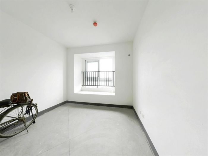 新城香溢紫郡 3室1厅1卫 95m&sup2;