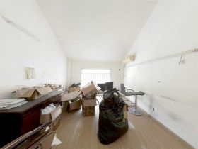 跃龙小苑 5室3厅0卫 243.50m&sup2;