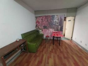 秦灶新村 2室1厅1卫 75m&sup2;