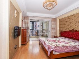 益兴名流府 4室2厅2卫 171.80m&sup2;