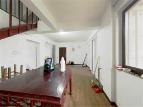 锦城苑 2室1厅1卫 82m&sup2;