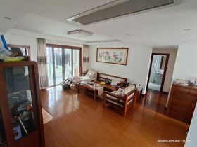 金鼎湾花园 3室2厅2卫 150m&sup2;