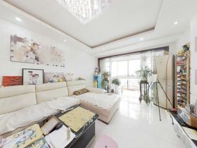 怡园锦居 3室2厅1卫 129m²