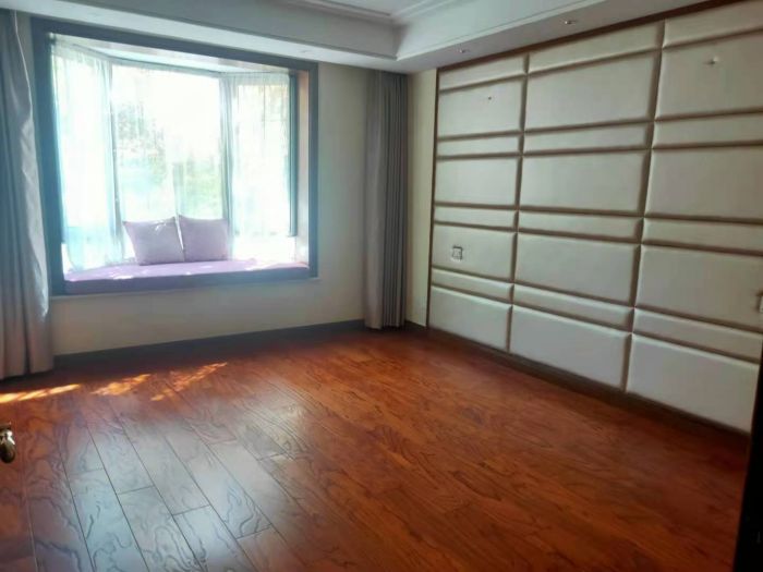 优山美地花园 4室2厅2卫 166.07m²