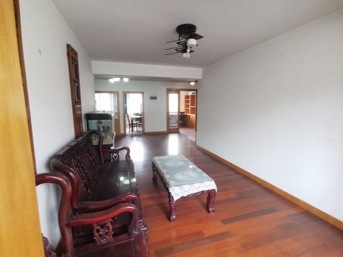 北濠桥东村 3室2厅1卫 109m&sup2;
