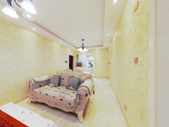 华强城 2室2厅1卫 74m&sup2;