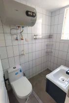 易家桥新村 1室1厅1卫 48m&sup2;