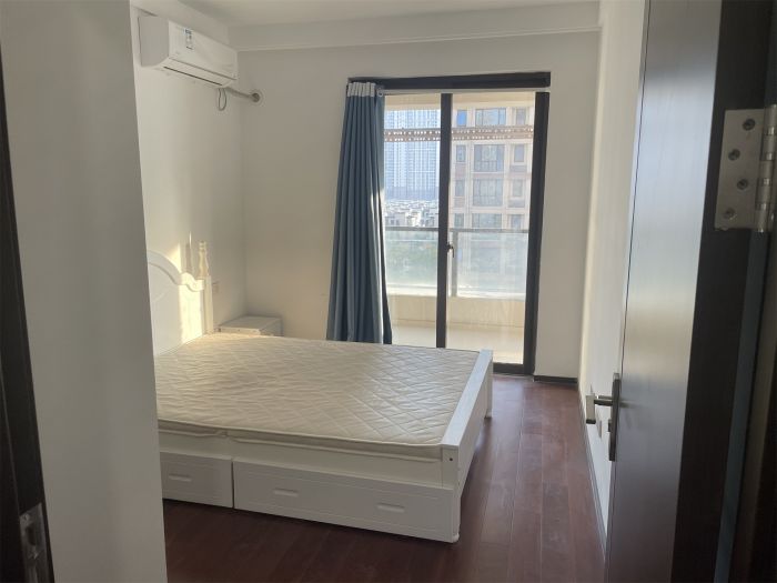 云樾东方 3室2厅2卫 124m&sup2;