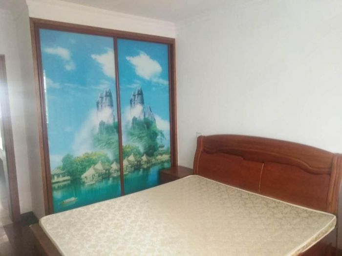 新星苑 3室2厅1卫 117m&sup2;