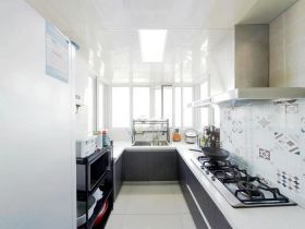 天山花苑 3室1厅1卫 94m&sup2;