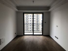 春风南岸东园 3室2厅1卫 96m&sup2;