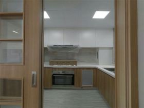 雍华府 3室2厅2卫 98m&sup2;