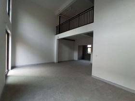 云樾河山 5室3厅3卫 180m&sup2;
