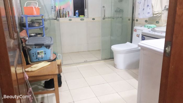 华侨花苑 3室2厅2卫 150m&sup2;