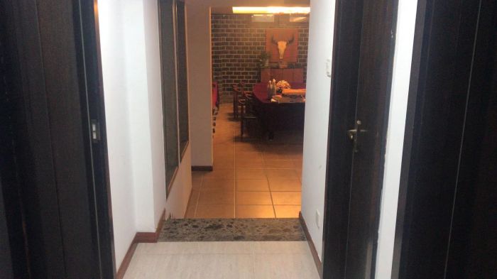 金河名人世家 5室2厅2卫 250m&sup2;