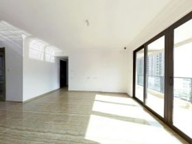 碧桂园时代悦城 4室2厅2卫 143m&sup2;