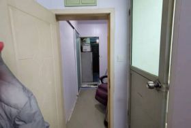 易家桥新村 1室1厅1卫 37m&sup2;