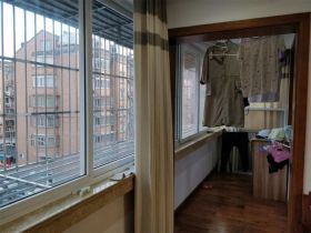 三喜花苑 3室2厅1卫 132m&sup2;