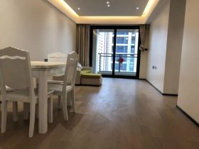万科翡翠公园 3室2厅1卫 92m&sup2;