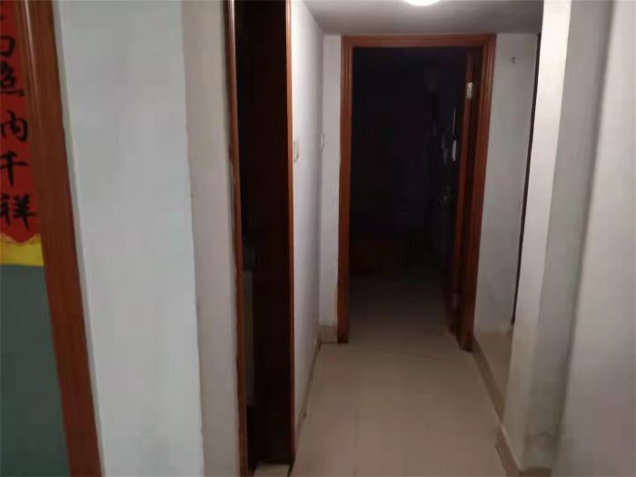 亚太苑 1室1厅1卫 52m&sup2;