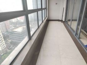 圆融广场公馆 3室2厅2卫 183m&sup2;