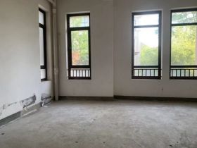 金河名人世家 4室2厅5卫 228.00m²
